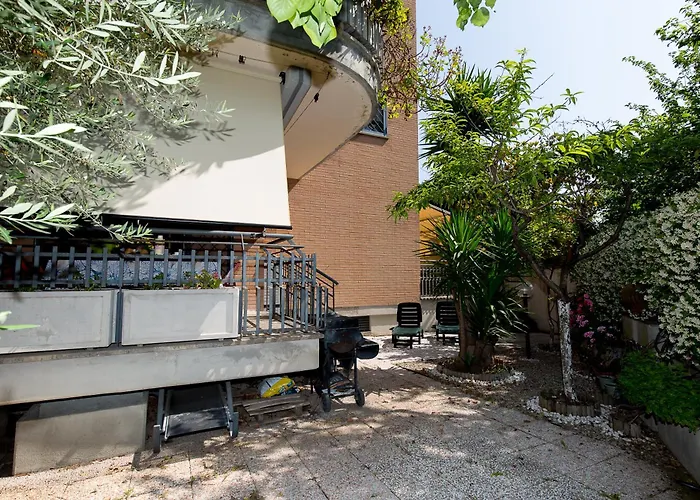 La Casetta Di Gio With Private Garden Apartment *